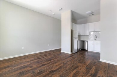 Living Rom/Kitchen