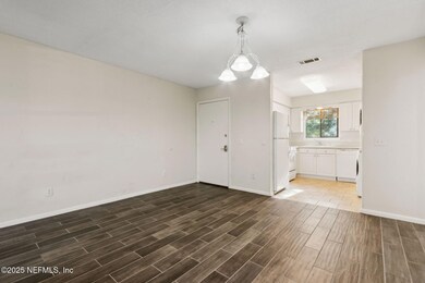 Open to Kitchen.