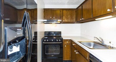 44693 White Oak Ct, California, MD 20619 - photo 2