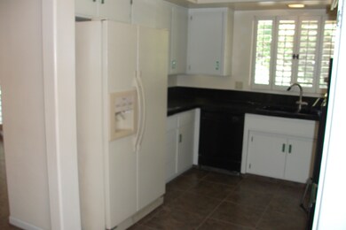 73394 Tamarisk St, Palm Desert, CA 92260 - photo 7