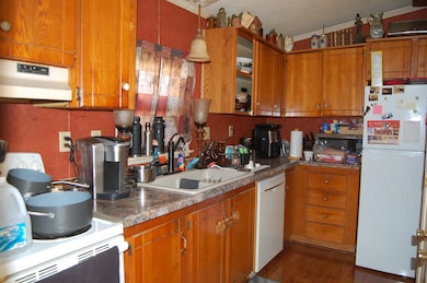 44 Hazel Dr, Concord, NH 03301 - photo 2