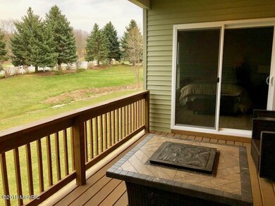 704 Braeside Dr SE unit 70, Byron Center, MI 49315 - photo 3
