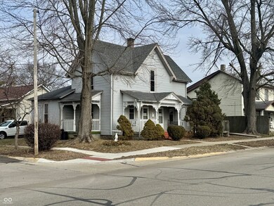 714 W Washington St, Shelbyville, IN 46176 - photo 3