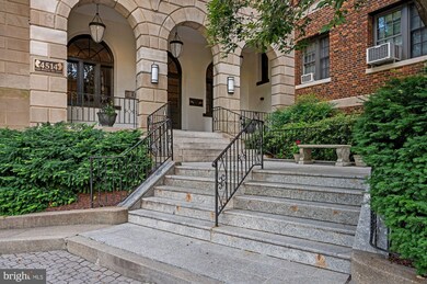 4514 Connecticut Ave NW unit 205, Washington, DC 20008 - photo 2