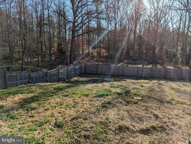 4266 Hallowing Point Rd, Prince Frederick, MD 20678 - photo 3