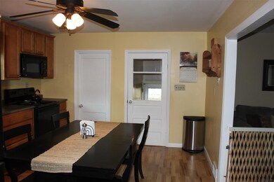 9 Connecticut Ave, Rensselaer, NY 12144 - photo 4