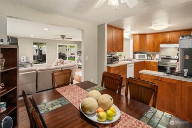 8418 56th St W, University Place, WA 98467 - photo 4