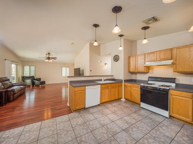 Light & Bright Kitchen