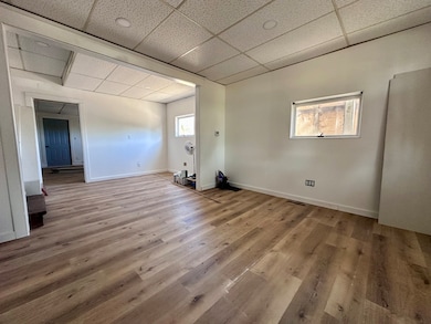 408 E 4th St, Sterling, IL 61081 - photo 4