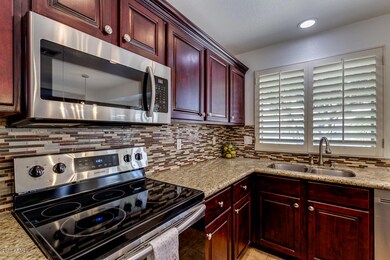46th Kitchen 2