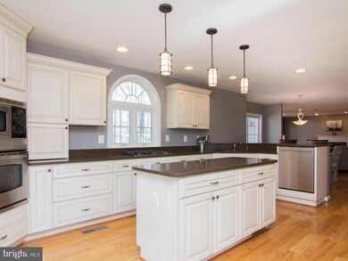 2016 Advisory Ct, Sykesville, MD 21784 - photo 7