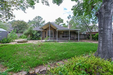 8822 Sherina Park Dr, Houston, TX 77095 - photo 7