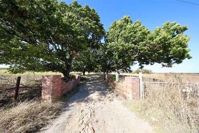 1600 County Road 1109a, Rio Vista, TX 76093 - photo 2