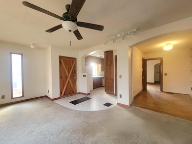 1202 Bluff St, Fulton, MO 65251 - photo 3