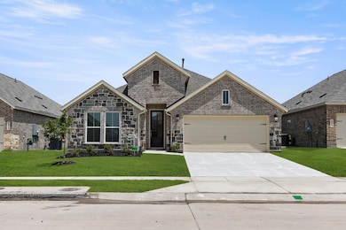 2022 Brackett Pond Rd, Forney, TX 75126 - photo 2