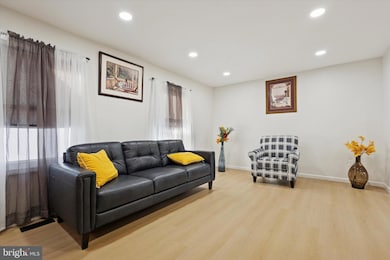 127 Toledo Ln, Willingboro, NJ 08046 - photo 5