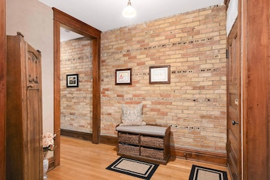 51 Avon St S unit 24, Saint Paul, MN 55105 - photo 3