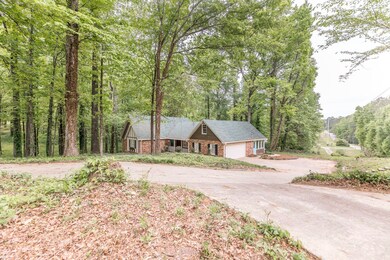 761 Kings Mountain Rd 4