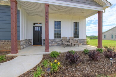 15-frontporch-hdr