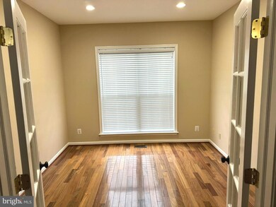 12505 Fox View Way, Reston, VA 20191 - photo 7