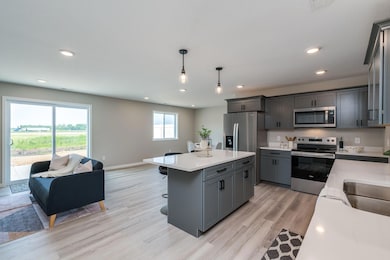 3208 Scotch Ln, Mankato, MN 56001 - photo 4