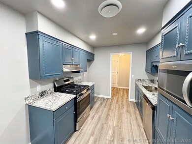 215 N State Ave, Tahlequah, OK 74464 - photo 6