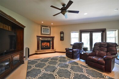 13047 Morris Rd SE, Yelm, WA 98597 - photo 6