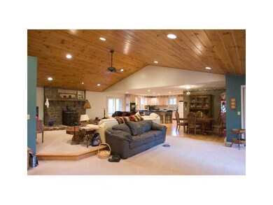 299 Hammet Rd, Coventry, RI 02816 - photo 6