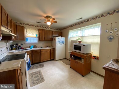 15 Niland Ln, Woodbury, NJ 08096 - photo 6