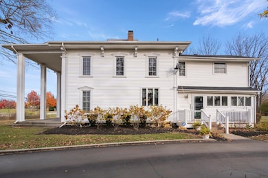 48525 Eight Mile W, Northville, MI 48167 - photo 6