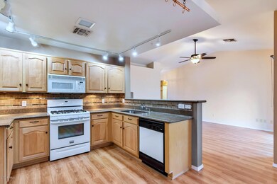 8423 W Berkeley Rd-large-007-7-Kitchen-1