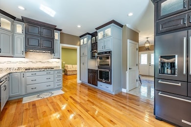 32 Allen Rd, Billerica, MA 01821 - photo 6