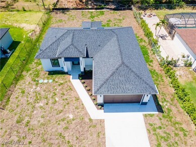 Aerial view of property and surrounding area