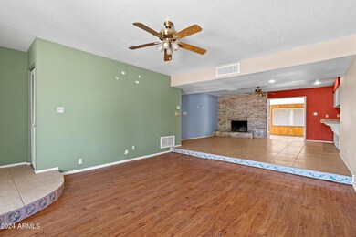 6 Interior
