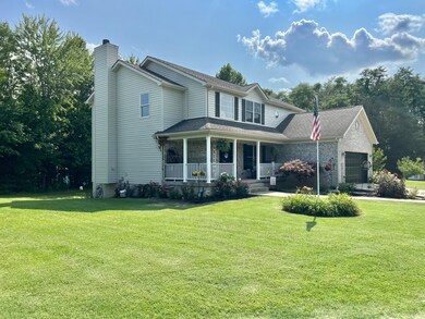 2231 E Peacock Rd, Deputy, IN 47230 - photo 3