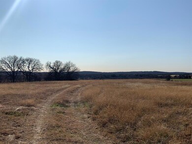 1566 County Road 208, Gainesville, TX 76240 - photo 7