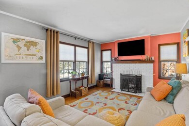 1227 48th St, Des Moines, IA 50311 - photo 7