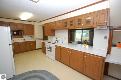 4288 W M-76, West Branch, MI 48661 - photo 6