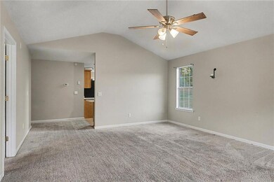 244 Queens Ct, Jackson, GA 30233 - photo 3