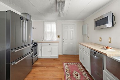 164 Tremont St, Cambridge, MA 02139 - photo 5