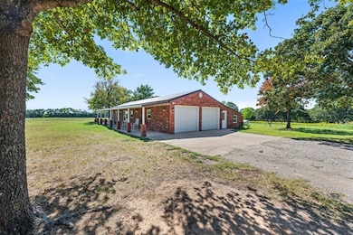 20302 Kings Rd, Shawnee, OK 74801 - photo 7
