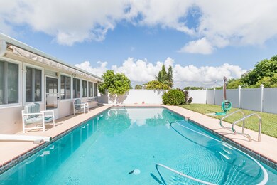Pool 1