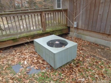 26485 Country Club Ln, Ruther Glen, VA 22546 - photo 5