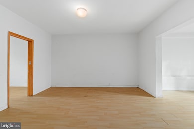 4549 Reisterstown Rd, Baltimore, MD 21215 - photo 3