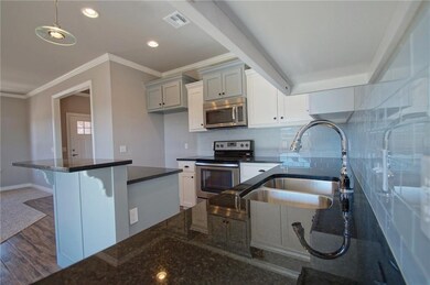 2201 Crooked Oak Dr, Shawnee, OK 74804 - photo 4