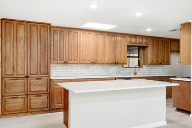 1821 Schumac Ln, Bedford, TX 76022 - photo 3