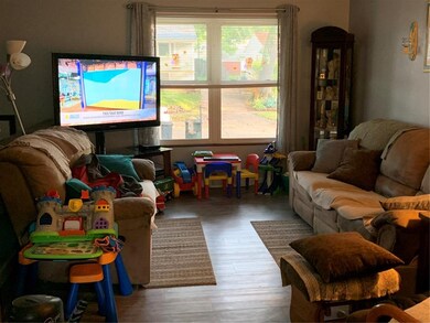 1433 Yuma Dr NW, Cedar Rapids, IA 52405 - photo 6