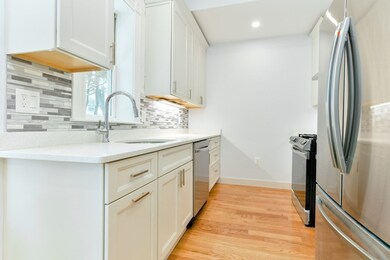 175 Humboldt Ave unit 1, Dorchester, MA 02121 - photo 5