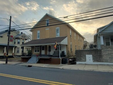 118 Main St, Stroudsburg, PA 18360 - photo 3