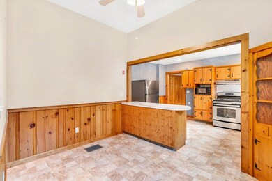 54 Harris St unit 54, Acton, MA 01720 - photo 3